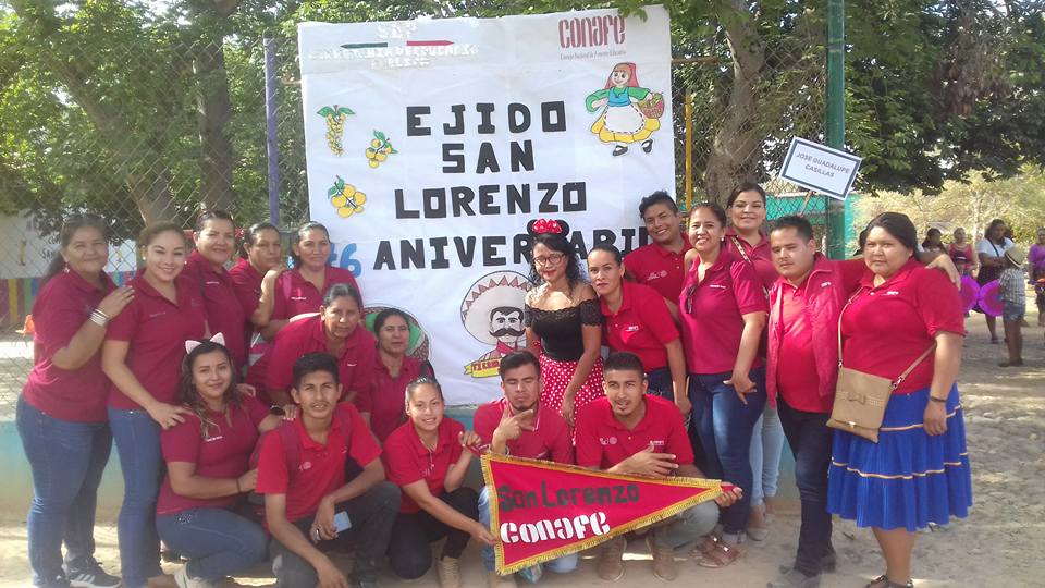 ConafeRuiz's tweet photo. Excelente participación del CONAFE RUIZ!!!!!!!!!!!!
Desfile Ejido San Lorenzo, participación del preescolar indigena san lorenzo LEC EMILIENNE ANABEL ZACARIAS ESPINOZA, CT MIRIAM MADERA HUIZAR 
#CONAFE_RUIZ_EN_COMBINACION_CON_EDUCACION_INICIAL!!!!!!
#EQUIPO_RUIZ!!!!!
#MEMORIAS https://t.co/wSfJQa5DDe