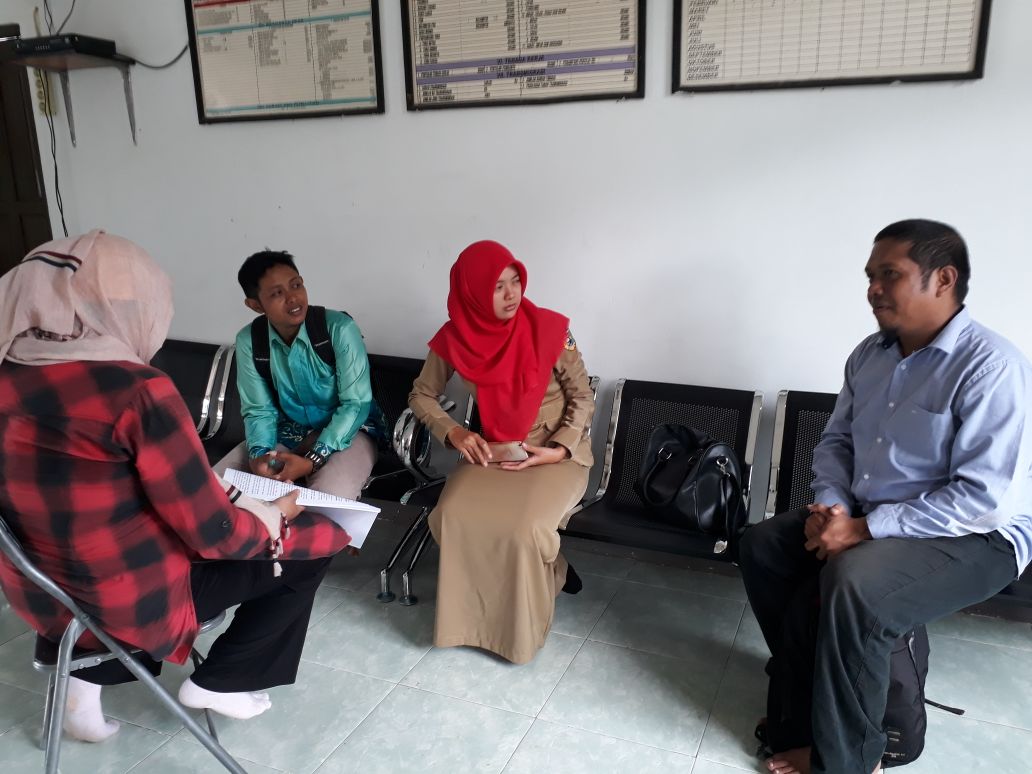 Dwieee9's tweet photo. #JelajahDesa2018
Survei lapangan.
Potensi desa sumber makmur kec Takisung kab.. Tanah laut with Ta TTG https://t.co/MGAxa5o6u2