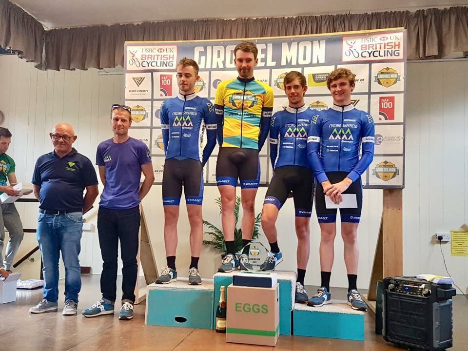 CYCLING_SHEFF's tweet photo. @girodelmon 1st team winners. Presentation by Steve Joughin #classrider https://t.co/tyPCBTL99X