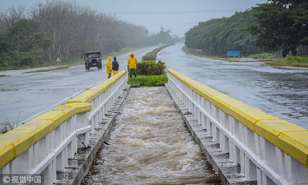 CGTNRadio's tweet photo. Roads in Santa Clara, California have been cut off by heavy rainfall from subtropical storm Alberto, which has battered America's south and killed two journalists covering the storm. https://t.co/AB6ewkcPpq