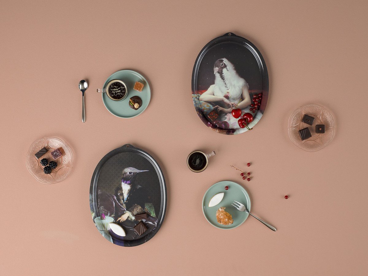 RF_Int's tweet photo. The Ibride ‘Galerie De Portraits’ can be used as a tray or hung on the wall as a striking artwork. Each tray is packaged beautifully, making them an ideal and unique birthday or wedding present. View the full collection on our site under wall art #FlatlayGoals https://t.co/OZURz4teRQ