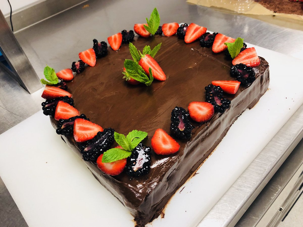 jams180's tweet photo. Staff birthday tea #glutenfree #homemade @CircleHealth @lovejoysuk @FineFoodCo https://t.co/ubsgZ9XR3w
