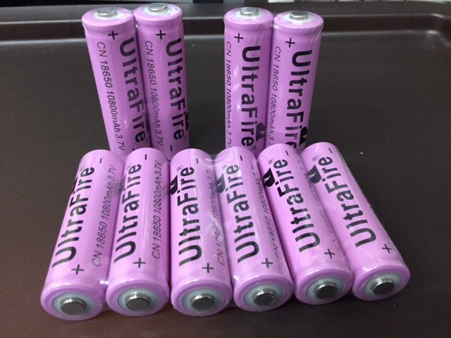 fakecomponents's tweet image. こういう明らかな偽物を放置するのはどうなんだろなー。ヤフオク(@8209)の怠慢な気がするけど。一体どういう未来テクノロジーだよ。18650 #ultrafire #生セル
page.auctions.yahoo.co.jp/jp/auction/m25…
