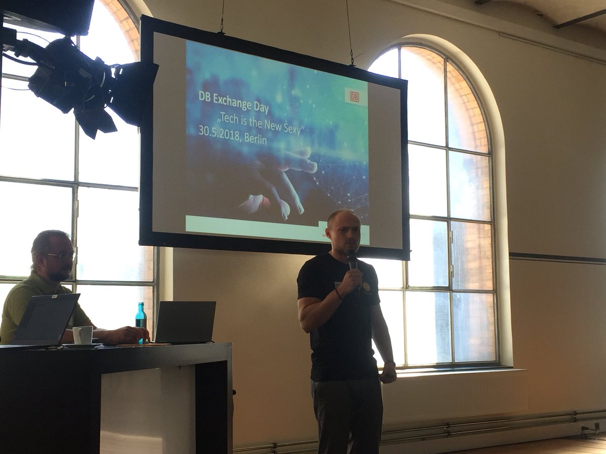 tinaTLlehmann's tweet photo. #dbexchange Day - tech is the new sexy - ein Motto mit Brisanz für #TA und was @DBKarriere bieten kann 🤓 https://t.co/KkmKo6Aj1s