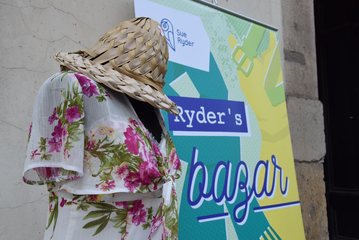 DomovSueRyder's tweet photo. Pondělní Ryderˇs bazar našich dobročinných obchodů přinesl kásných 155.555 Kč. Je to nádherná suma. Gratulujeme a děkujeme všem, kteří nakoupili a přispěli tak na péči o seniory. https://t.co/ZCe7rV0hQg