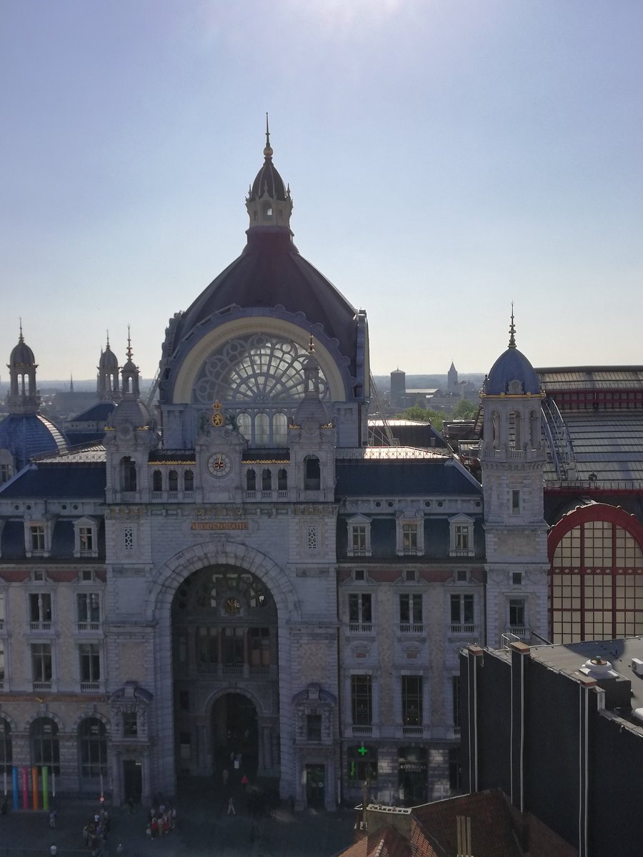 MultiburoAntw's tweet photo. Do you need a quiet place to work alone or to have a meeting with your colleagues with an outstanding view on the Central Station of Antwerp? Visit https://t.co/atzdHHlqYy and find out more about our services. https://t.co/JqwR8W7Txz