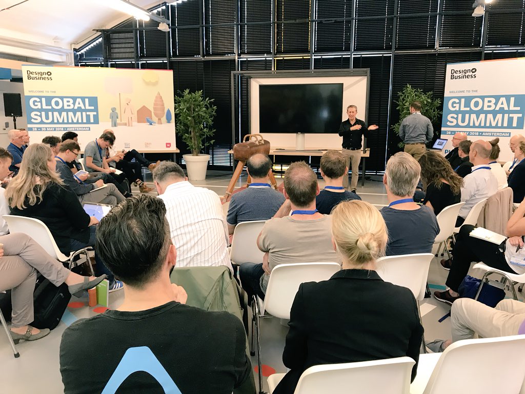 Julia Dorbic tweet media