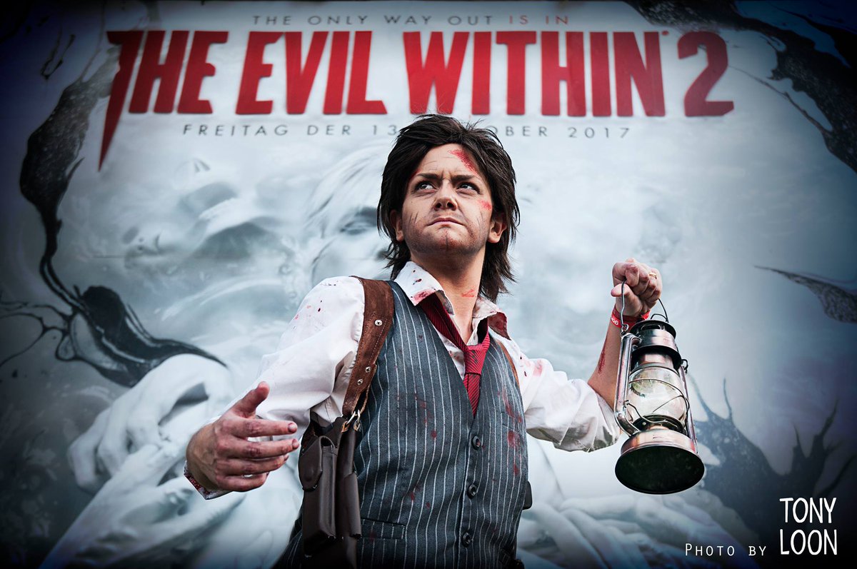 EnigmaInTheDust's tweet photo. "When did I lose sight of what's real?"

Still one of my favourite pictures of me as Seb, even though I have improved the cosplay many times since then <3

#cosplay #theevilwithin #sebastiancastellanos  #psychobreak #psychobreak2 #theevilwithin2 #bethesda https://t.co/OhDfwjfVrN