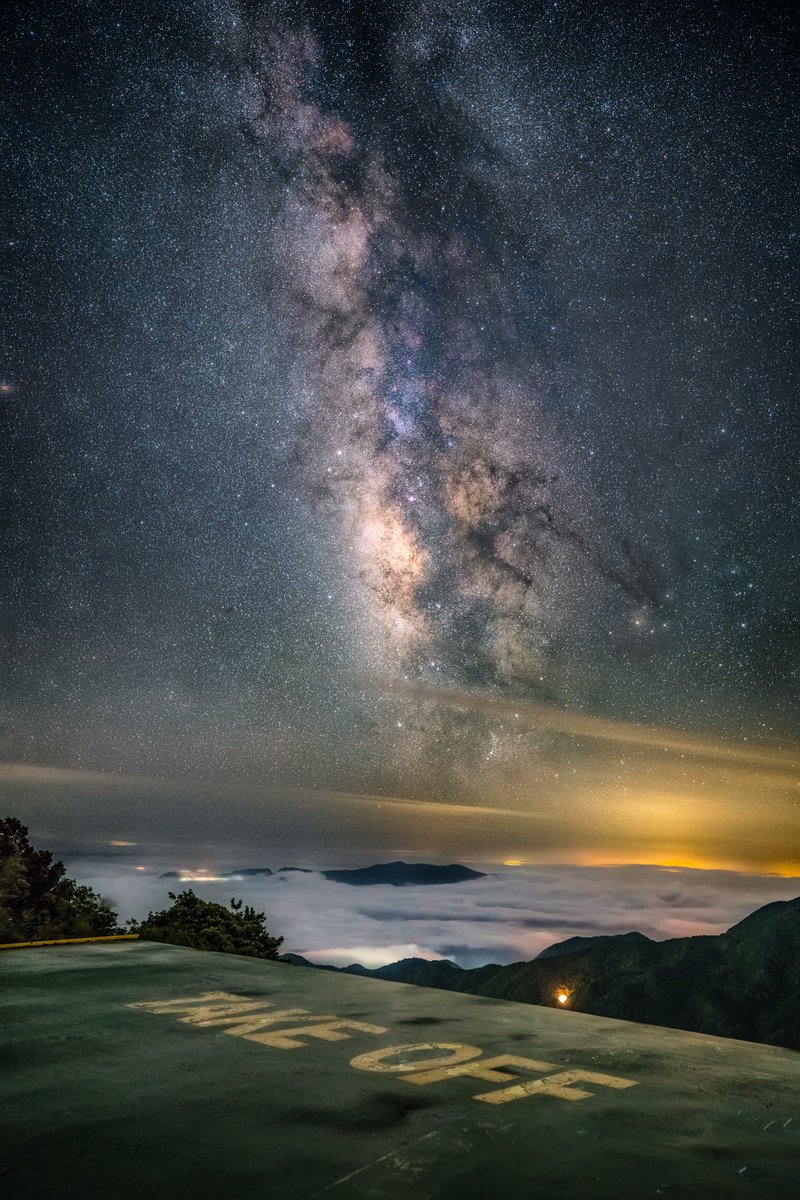 たすたけ No Twitter 極上の時間 雨上がりを狙って周防大島へ エグいぐらいの天の川と謎の雲海 笑 に素晴らしい時間を頂きました ランチャー台が立ち入り禁止になっていたので悪あがきしてなんとか構図に入れてみました 山口