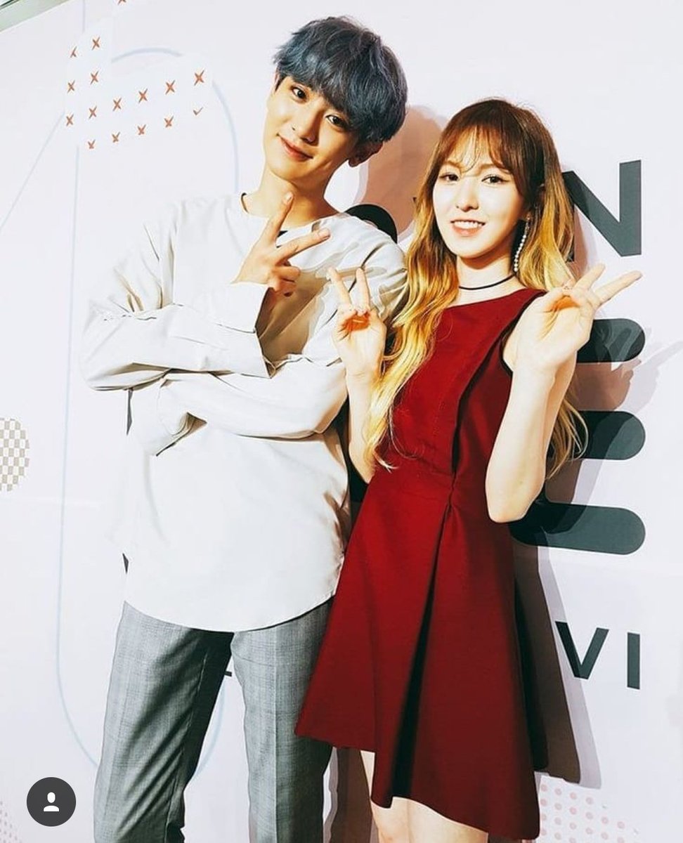 ITanesa's tweet photo. Omoo look at this!!💕
I ship them so hard😘 
Saranghae #WenYeol #EXO #RV #REDVELVET #CHANYEOL #WENDY #SM #WENYEOLSHIPPER 

@weareoneEXO @RVsmtown 😘💕 https://t.co/ZpsHJgXKdv