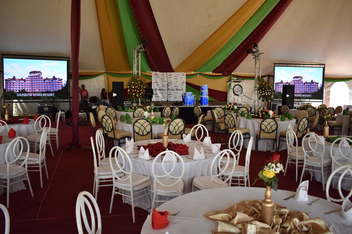 PillarAudio's tweet photo. Modern, reliable &amp; easy install outdoor LED screens for hire in high resolution pixel pitches to suit your event. https://t.co/pAmNbcgRRc