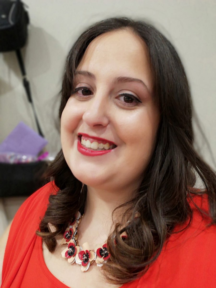 Estela91's tweet photo. Porque tener unos labios bonitos es muy importante 💄 #EfectoVolumax https://t.co/13t3hGiOB3
