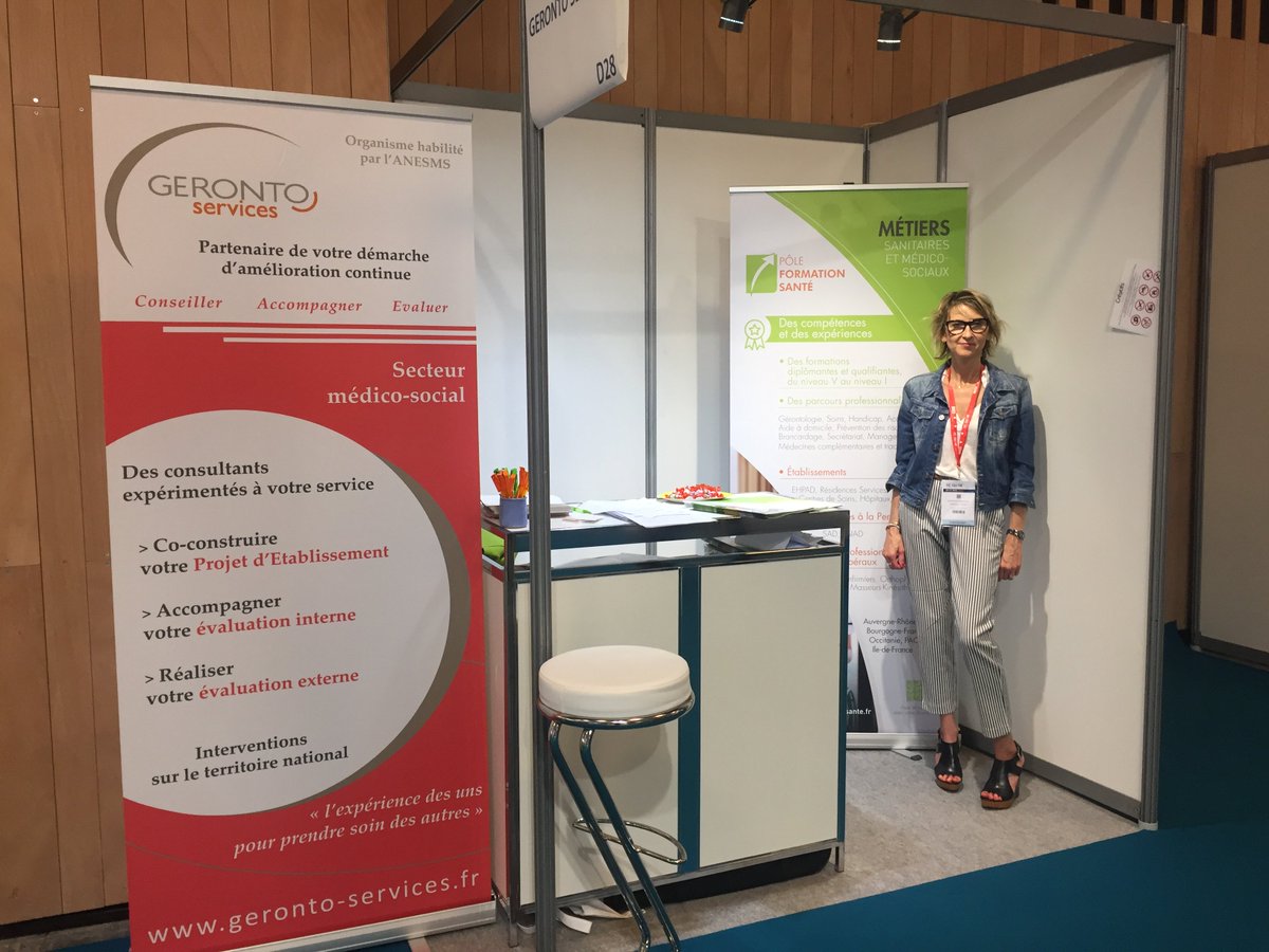 PoleFormationS's tweet photo. Retrouvez-nous à la @ParisHealthcare (Porte de Versailles) pendant 3 jours stand D28. 30 000 personnes sont attendues sur cet évènement leader français des décideurs et professionnels de santé. https://t.co/3651SOVoN0