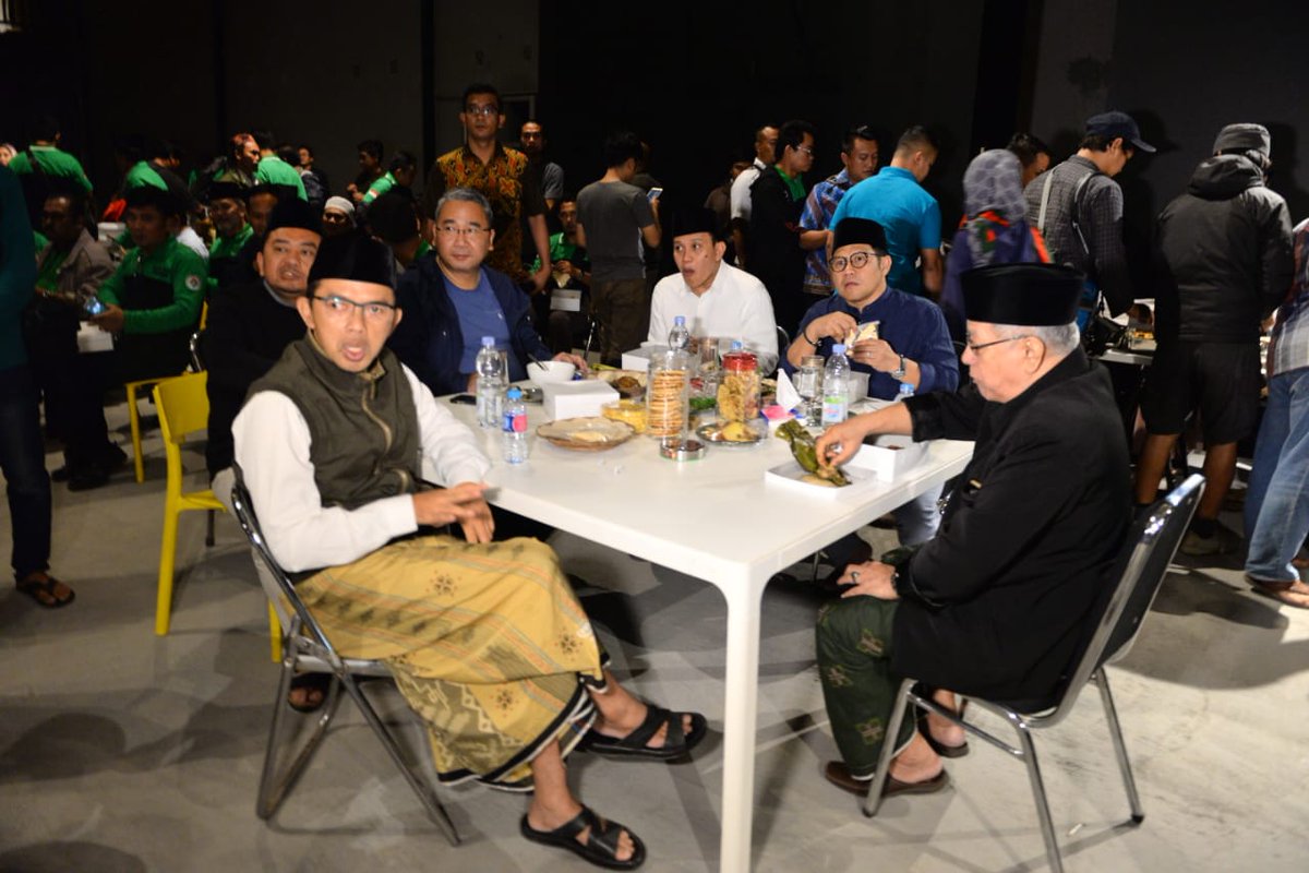 SasmitaeKarta's tweet photo. Salam dari Desa "Sukses JelajahDesa2018 "
#JelajahDesa2018 
#TPPIKalteng
@jokowi 
@cakimiNOW 
@EkoSandjojo @taufikmadjid71 @fachrilabalado @P3MDKalteng @TppiKatingan https://t.co/4BHrXrX57E