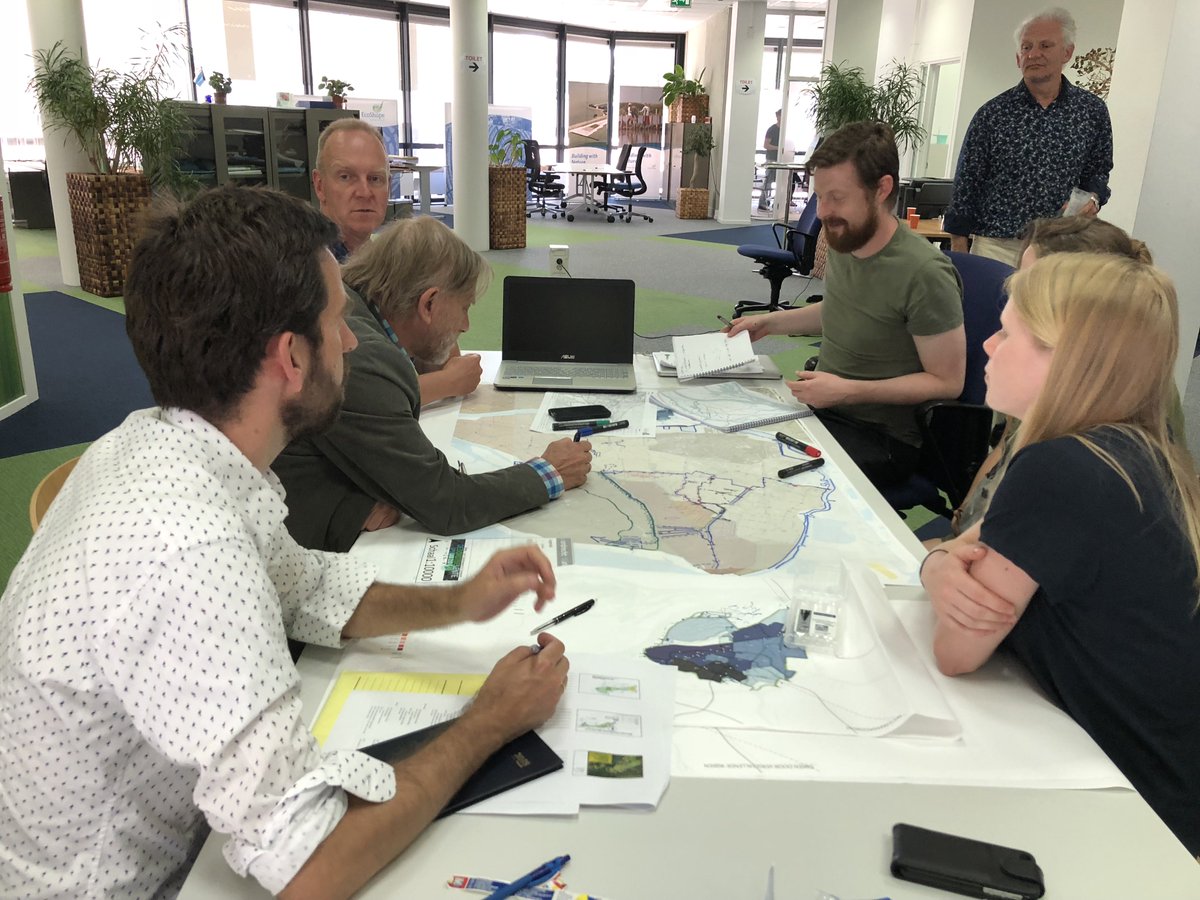 GemDordrecht's tweet photo. Dordrecht Spring School has started. Pilotteams focus on bluegreen projects including Dordrecht's pilot project for BEGIN #Vogelbuurt #BGI #BEGINproject @BEGIN_NSR https://t.co/ulO88Tm10c