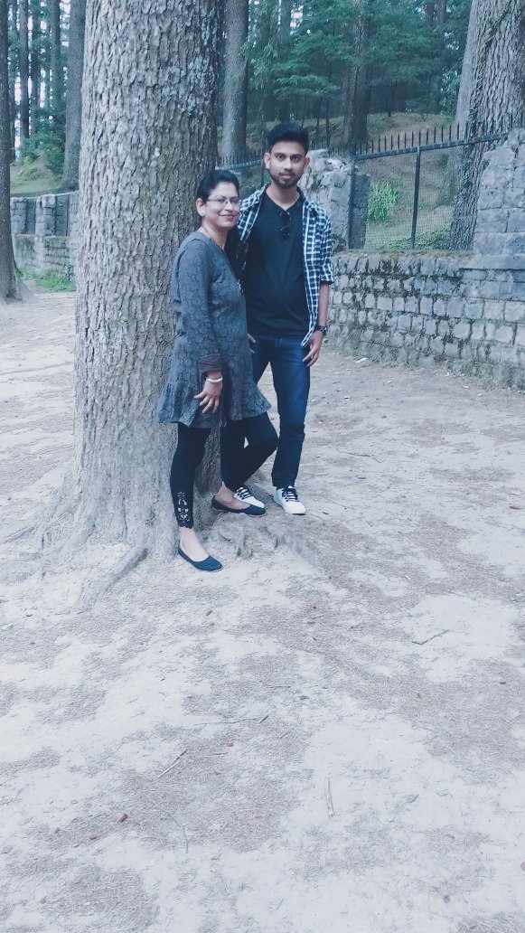 Debangs200's tweet photo. With my mom ☺☺ 
#familytravel #mommy #vsco #manali #social #travel #photography #bestoftheday #colors #nature #holiday #funday #moment https://t.co/6JoZMnOHq2
