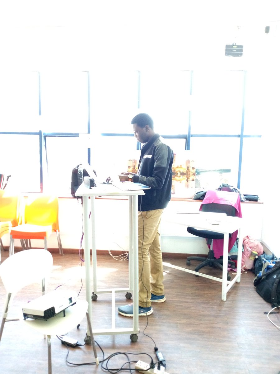 kendi_muchungi's tweet photo. #4ewaste Loreto  Msongari and State House Girls already hard at work on the Marshmallow challenge during the #designthinking introduction phase https://t.co/pFrMKAkoBw