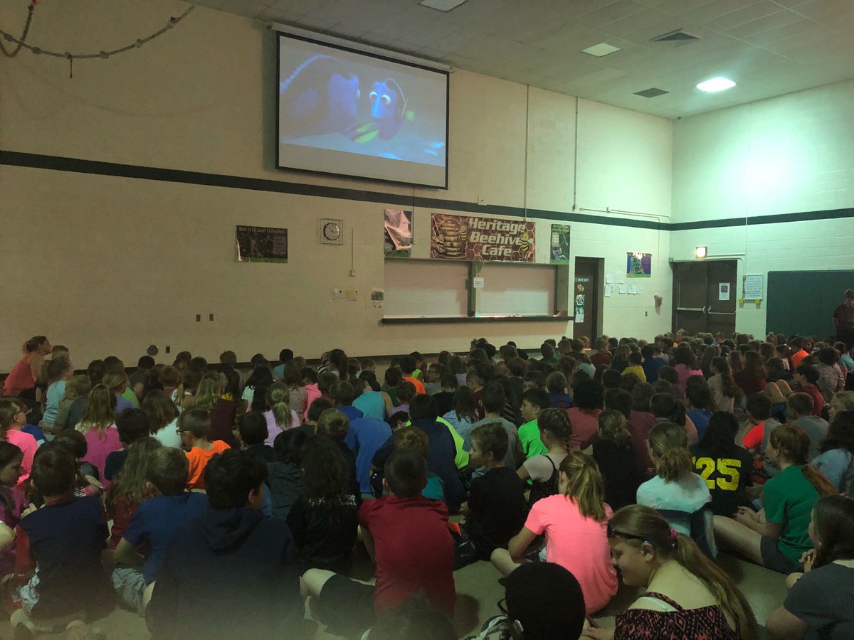 TwitJustBecause's tweet photo. When your Elementary school earns an all school movie and they choose Finding Dory! #JustKeepSwimming #Ellen @TheEllenShow https://t.co/GMISEh0NTu