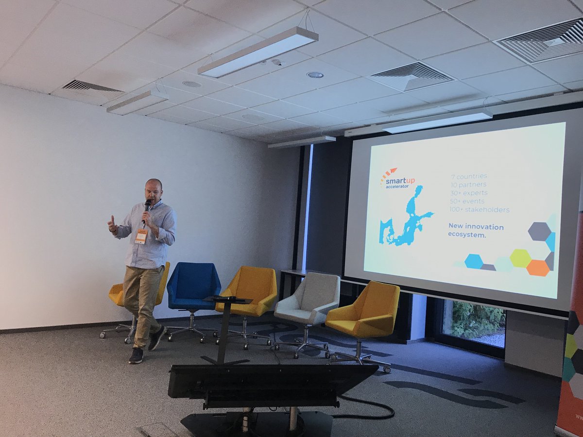 Alexanderson tweet media