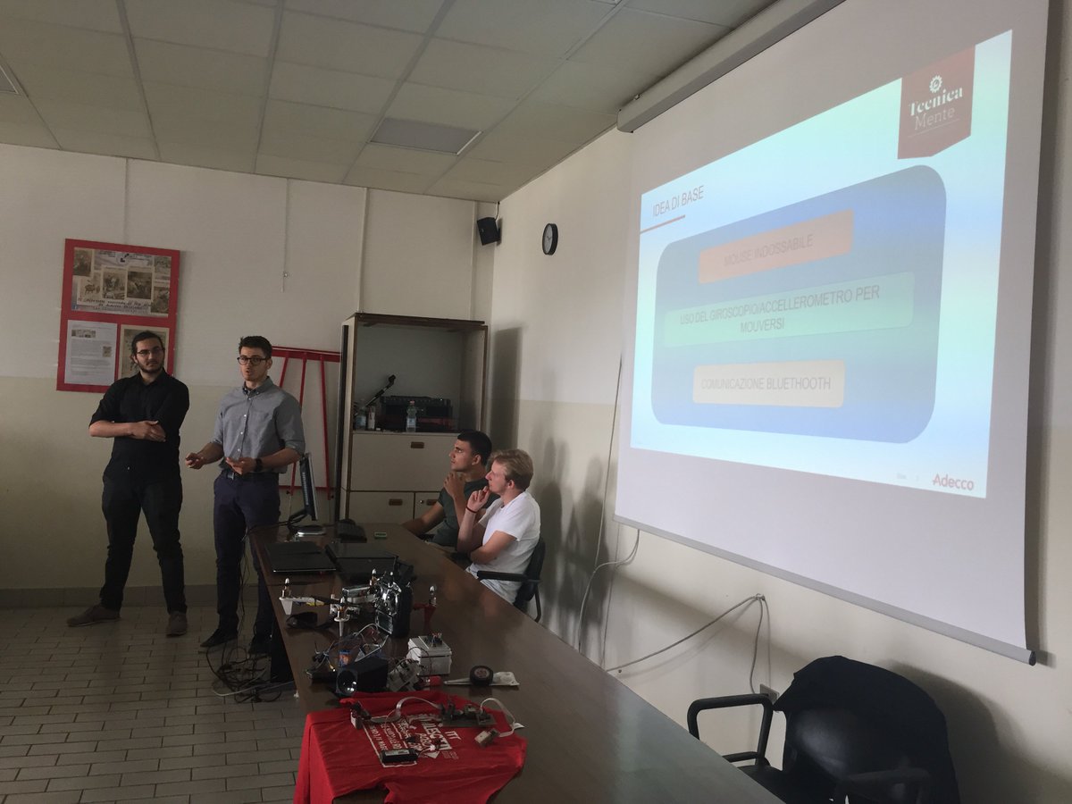 MantovanHeidi's tweet photo. 1’ progetto...DIP DISPOSITIVO INDOSSABILE PROGRAMMABILE .... @AdeccoItalia @ittchilesotti https://t.co/AtPENiUMDi