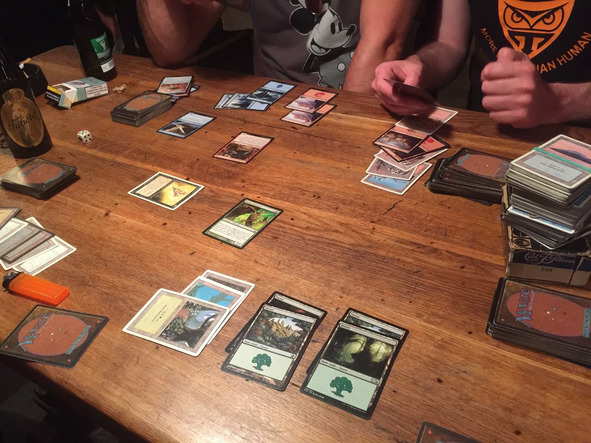 andretaono's tweet photo. Two-headed Giant, Tuesday evening. Notice the unsleeved revised cards. #mtg #magicthegathering #oldmenplayingoldcards https://t.co/d4N23G8De4
