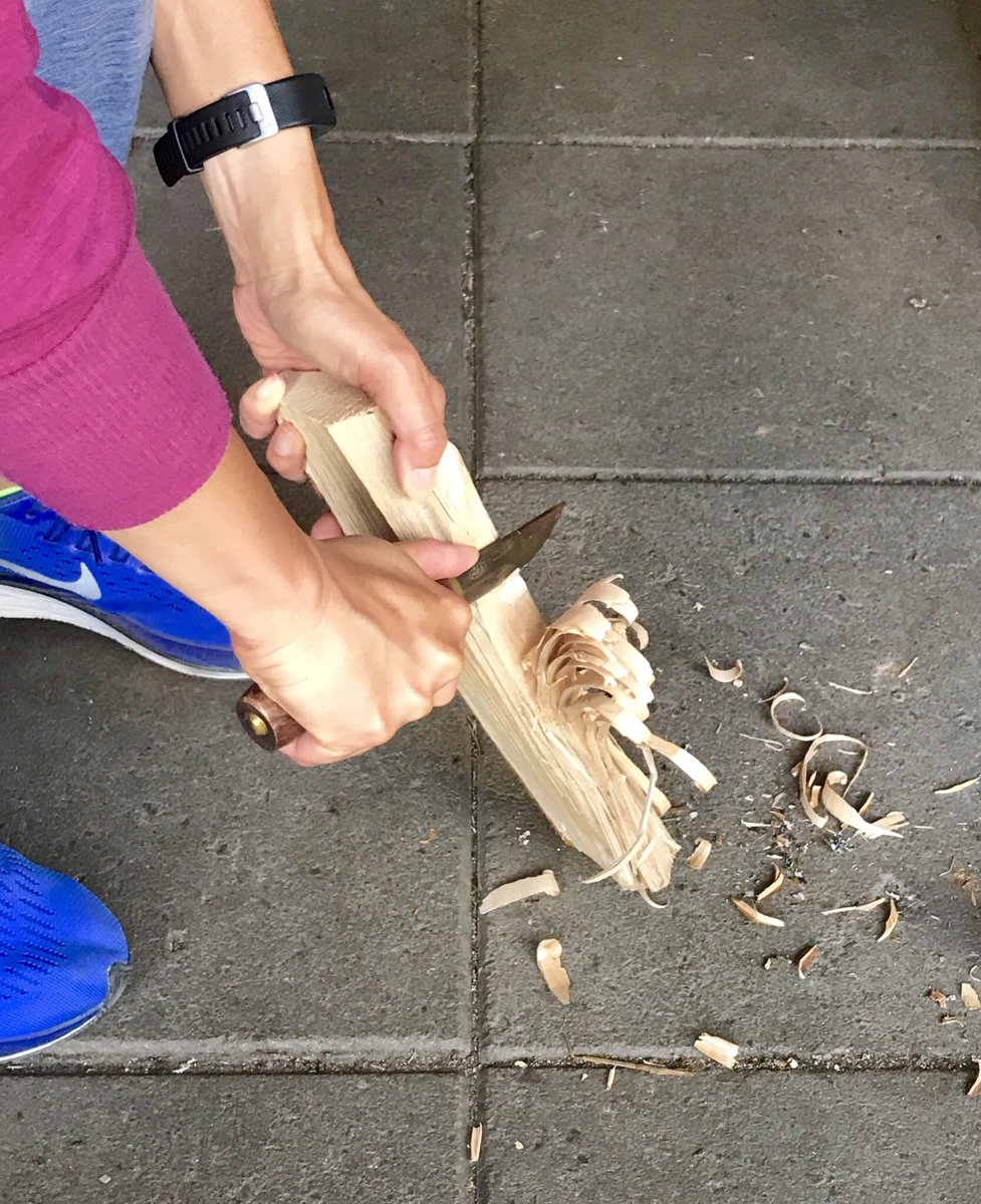 finntour's tweet photo. 森の中で火を起こしヤカンでコーヒーを作りサイマー湖を眺めているだけですが贅沢な時間の使い方をしている気がします。 #saimaalife https://t.co/PHJRnl7Oa8