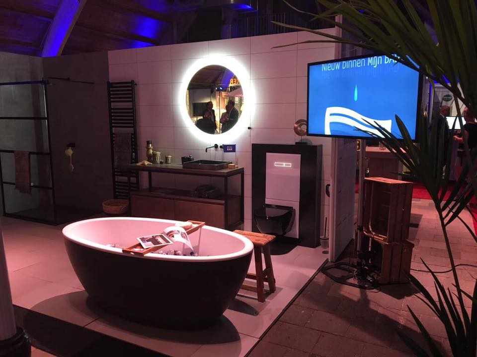 TeceNederland's tweet photo. Vandaag zijn we aanwezig bij de @DERKREISnl jaarvergadering in Utrecht! #derkreisjaarvergadering #sanitair #tecelux https://t.co/CDv0vSffuX
