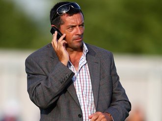  Happy Birthday to the man with the tan...Phil Brown! 