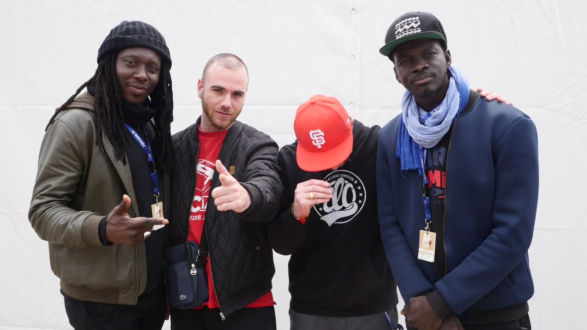 2lc_blaster's tweet photo. Le podcast de la semaine dernière est dispo avec l'interview @daarajfamily @FaadaFreddy @NdongoD check ça @RadioClab avec @FreshhhDj @JustListenRec https://t.co/mC2Vp8cPNq https://t.co/XH83WihcMU