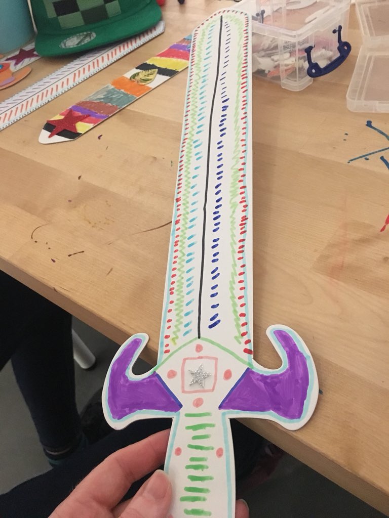 AutisminMuseums's tweet photo. First up we are making swords inspired by #AsterixInBritain @JewishMuseumLDN #CuriousExplorers #JMExplorers #autisminmuseums #autism https://t.co/6cfWa8CJDH