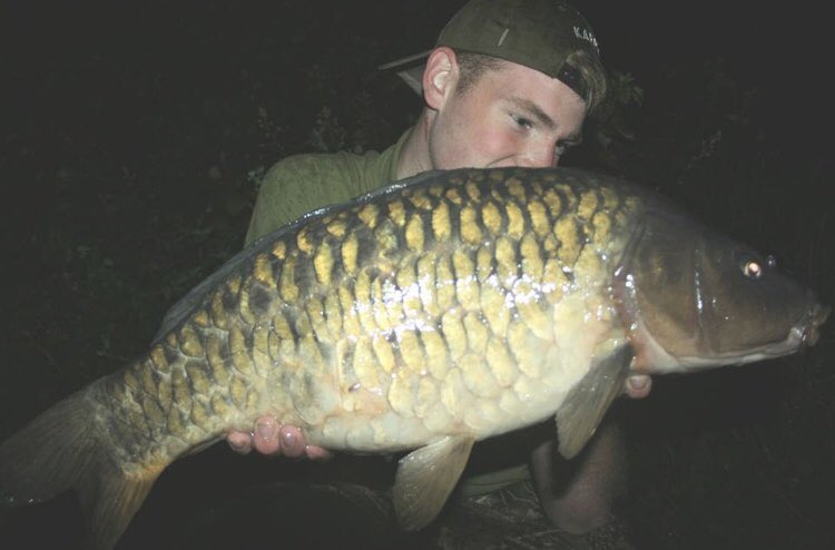 karperltd's tweet photo. 3 more fish for KARPER Consultant Karl Butler, biggest 22lb. Falling to ththe KARPER Ultra-Fluro RS and the Ultra-Fluro Chocmint popup over a bed of KARPER RS. #karperltd #karperbaits #carpfishing https://t.co/fl0YMT2SGT