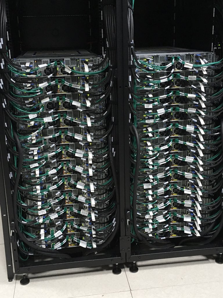 ENEAOfficial's tweet image. #cresco6 vi presentiamo il supercalcolatore più potente del sud Italia #eccellenza Enea con @Eniday @Avio_Group @regionecampania