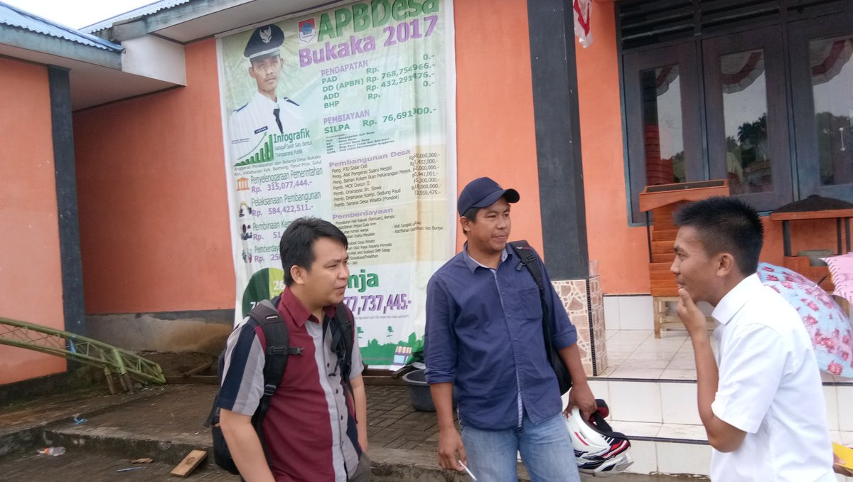 ritsrumewo's tweet photo. Mendampingi dengan setulus hati demi kemajuan desa dan kesejahteraan masyarakat Desa. kali ini edisi #JelajahDesa2018 di Desa Bukaka Kec. Kotabunan @jokowi @EkoSandjojo @cakimiNOW https://t.co/lBWk3hIH4v