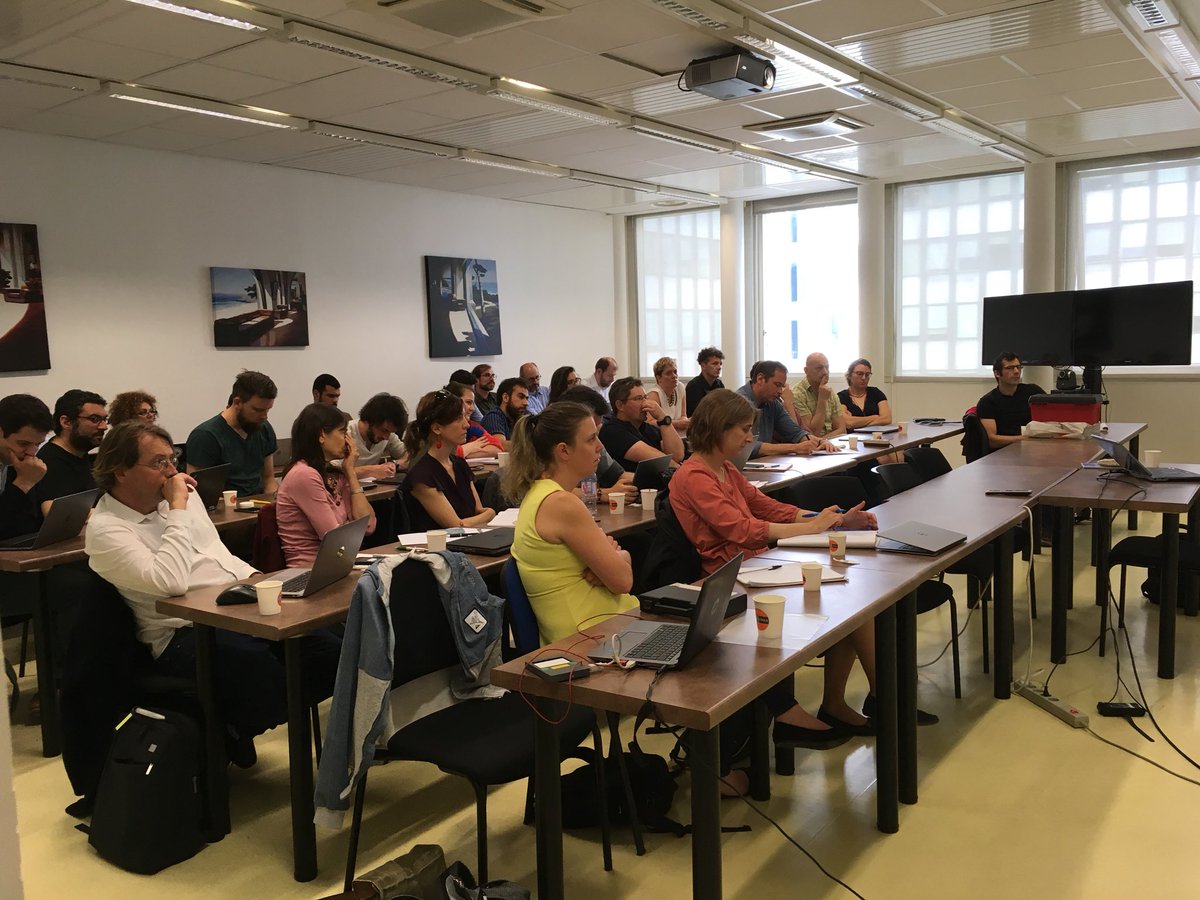 GDR_TACT (@gdr_tact) on Twitter photo En direct de la 1ère réunion du GDR-TACT <a href="/Sorbonne_Univ_/">Sorbonne Université</a> <a href="/CNRS/">CNRS 🌍</a>. Présentation des objectifs du GDR par sa directrice Betty Semail <a href="/univ_lille/">Université de Lille</a> En direct de la 1ère réunion du GDR-TACT <a href="/Sorbonne_Univ_/">Sorbonne Université</a> <a href="/CNRS/">CNRS 🌍</a>. Présentation des objectifs du GDR par sa directrice Betty Semail <a href="/univ_lille/">Université de Lille</a>