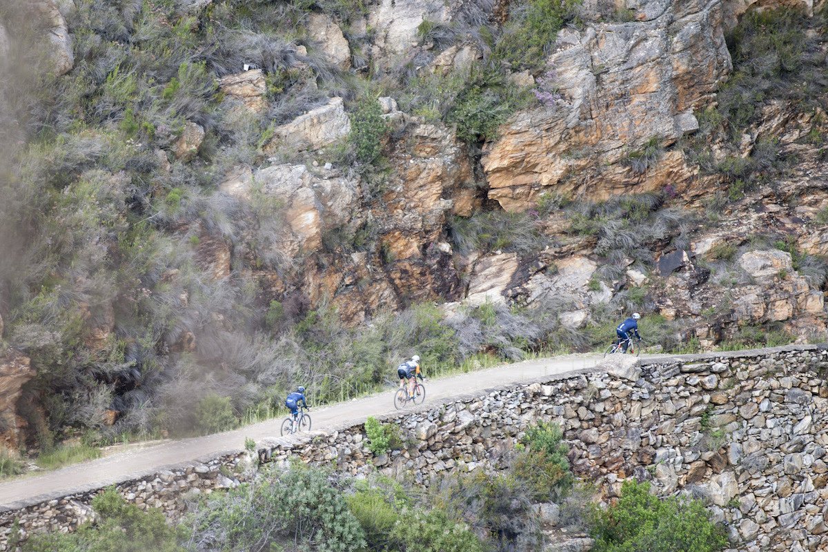 bikehubber's tweet photo. .@HotChillee announce world’s first 7-day point to point gravel stage race https://t.co/PVS74hpW8m https://t.co/qlUUqlJKLy