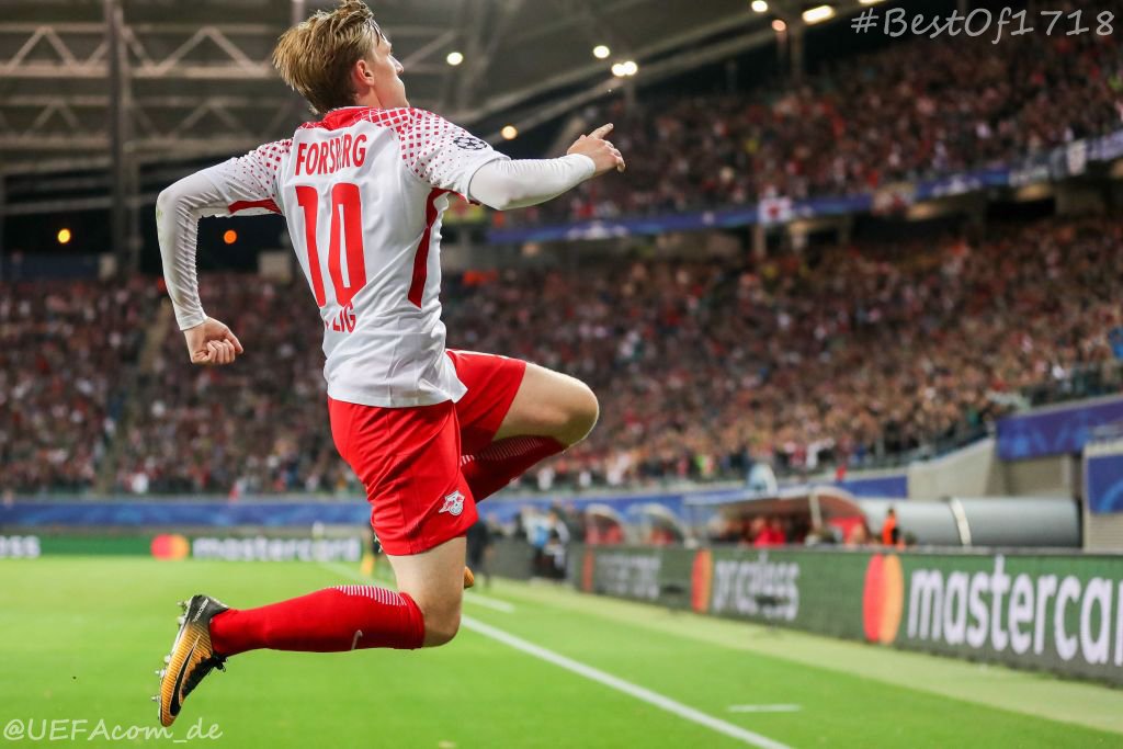 UEFAcom_de's tweet photo. #BestOf1718:
1. #UCL-⚽ @DieRotenBullen! 🎉
13/09/2017 @eforsberg10 #RBLASM https://t.co/jmezlrY6Tx