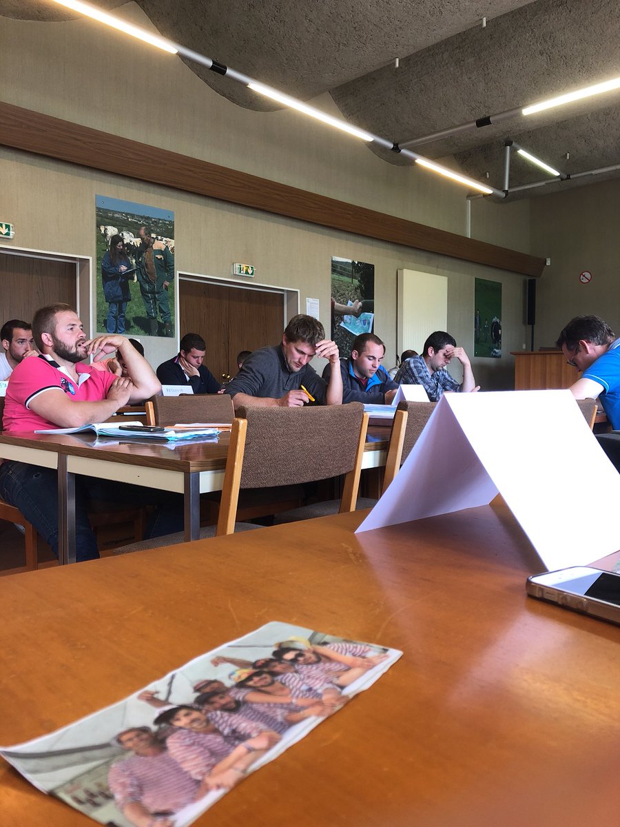 Tompasquier5's tweet photo. Toujours voir plus loin , l’esprit de cohésion toujours important dans un groupe. A plusieurs nous allons plus loin @JA_Manche @ThibautGiraud1 @RihouetFrancois @manchoi50 @AlexaPrst @EdouardToulorge @djeffdor https://t.co/PBxMR5iVGw