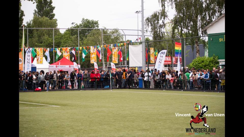 Vanavond de loting van het WK Nederland 2018. Een inspirerende avond vol spanning. Maar ook aandacht voor tolerantie, vrijheid in seksuele voorkeur, godsdienst en respect op en rond het voetbalveld. #meerdanvoetbal <a href="/MeerdanVoetbal/">Meer dan Voetbal</a> #WKNederland2018