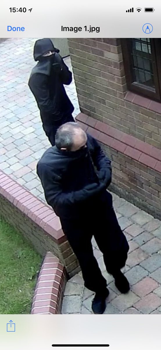 andrew_mikhail's tweet image. These robbing bastards been in my house two hours ago and frightened my 15 year old daughter to death help me find them now! RT