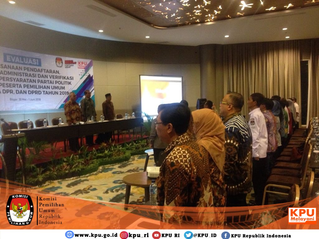 KPU_ID's tweet photo. Evaluasi Pelaksanaan Pendaftaran, Penelitian Administrasi & Verifikasi Dokumen Persyaratan Parpol Calon Peserta Pemilu Anggota DPR & DPRD Tahun 2019(30/5) #KPUmelayani #evaluasi #verpol https://t.co/p1X2ulrF4Y