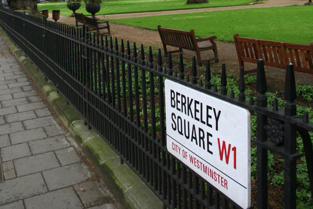 savoyconstruct's tweet image. Fast track #interiorfitout, completing the #refurbishment and internal alterations of Sunley Holdings Ltd in just three weeks. View the full project details here: savoyconstruction.co.uk/projects/20-be… #commercial