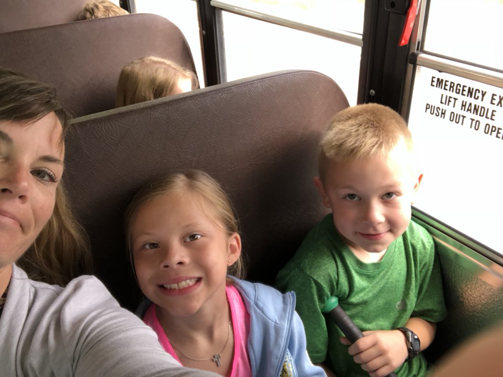 ReadingCramer's tweet photo. Welcoming 2nd graders to New Midway building &amp; chorus program! #nmwroars https://t.co/KYP1ed5sXo