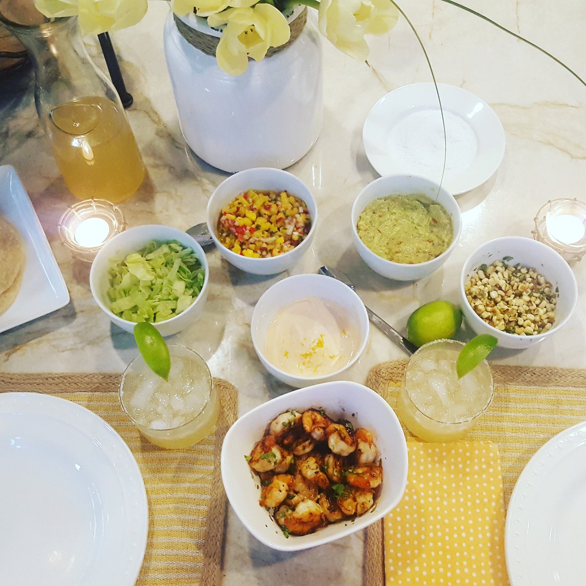 sonyakeister's tweet photo. Tacos Tuesday. Tequila, honey, lime marinated shrimp tacos. Spicy peach mango salsa, chipotle crema, fresh guac, summer corn with jalapeno. https://t.co/PqKJCu6IZY