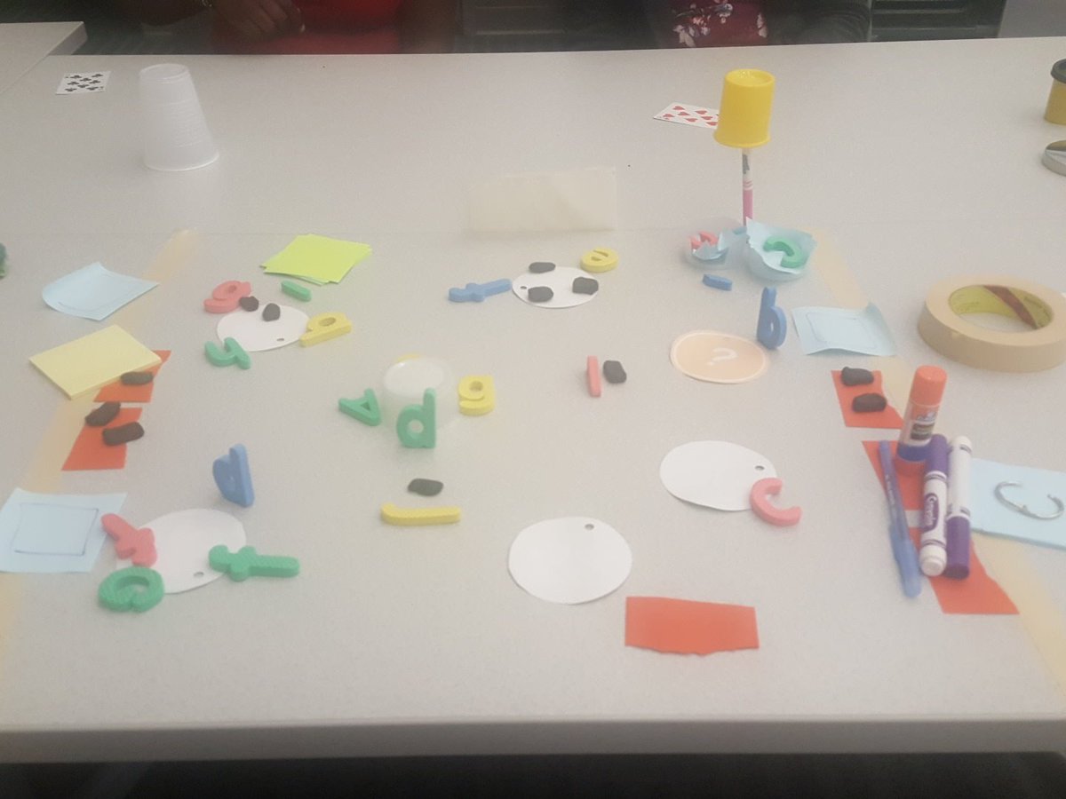 goldiloxeded's tweet photo. #esc11 future classroom #URockEDU https://t.co/upIZfrkbiv