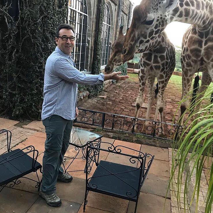 Just feeding the #giraffes @giraffe_manor #Kenya #Africa - what an amazing experience...#discoverthesafaricollection #safari #animalkingdom #GiraffeManor #giraffe #WellnessWednesday