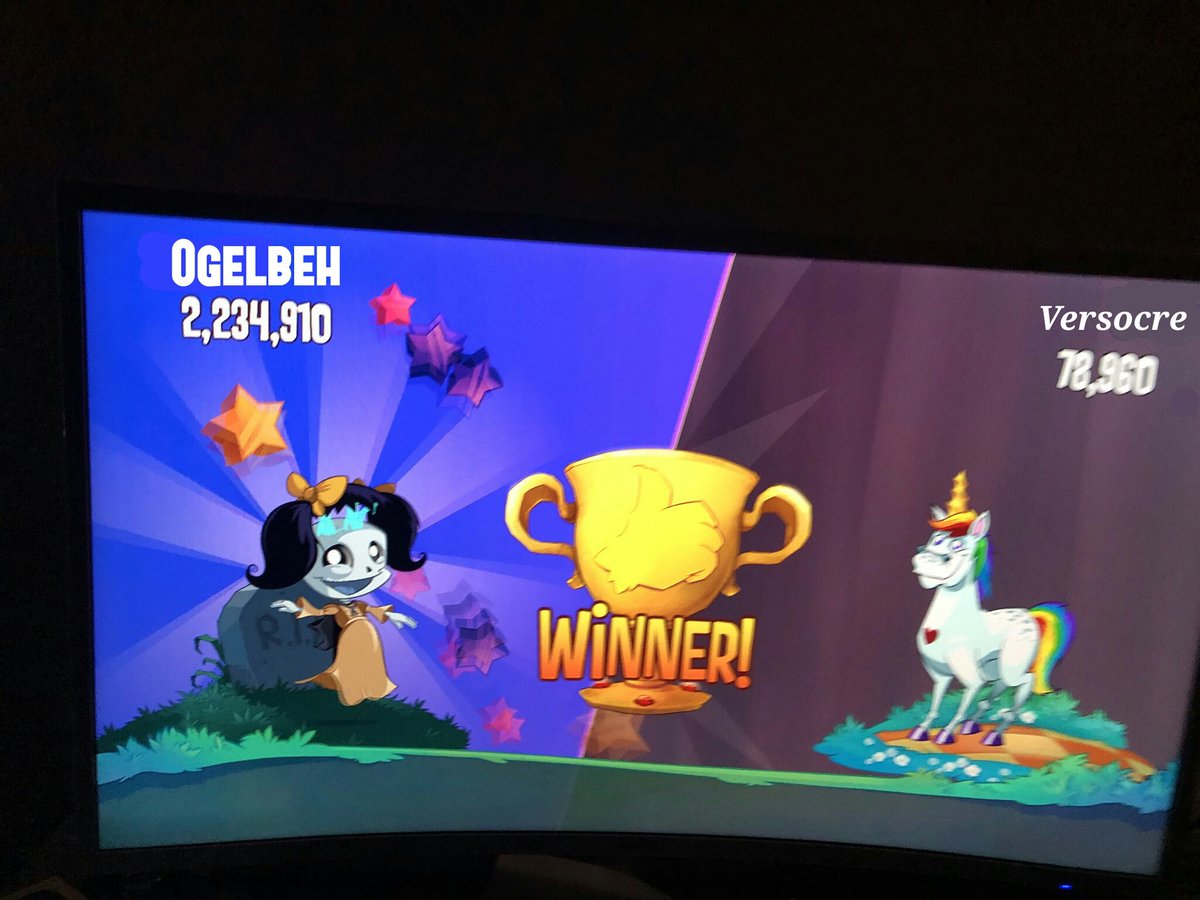 legoboyandy's tweet photo. Gotta say, he won a few times and the same goes for me but I instantly started laughing when my final score (on the left) was WAY higher than his. 😂😂 good match Verso. https://t.co/HKhzzGUbpE