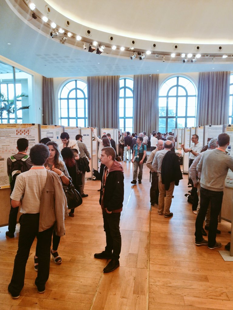 Gdib18's tweet photo. 26ème congrès français de thermique (Palais Beaumont Pau). AIR4POWER: Stockage de l'énergie sous forme d'air comprimé dans le bâtiment #AIAlifedesigner #Studioenvironnement #CAES https://t.co/SKQnGsc1CM