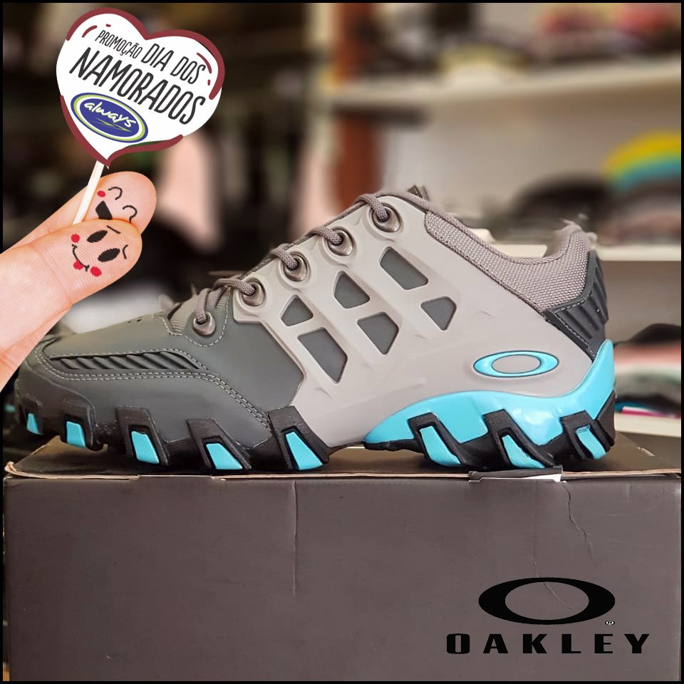 tênis oakley engine