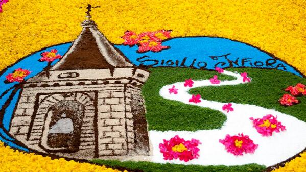 Parchiattivi's tweet photo. 1-3 giugno 2018 - #ParcoDelMonteCucco #Umbria #Parchiattivi

YOGA IN THE FLOWERS #YogaInTheFlowers #SigilloBenessere
  
#benessereNaturale, con pratiche di #Yoga rilassanti e rigeneranti nel verde #appennino #Infiorata di #Sigillo per il #CorpusDomini 

https://t.co/nn1PcA1dbJ https://t.co/9OURFw4lLv