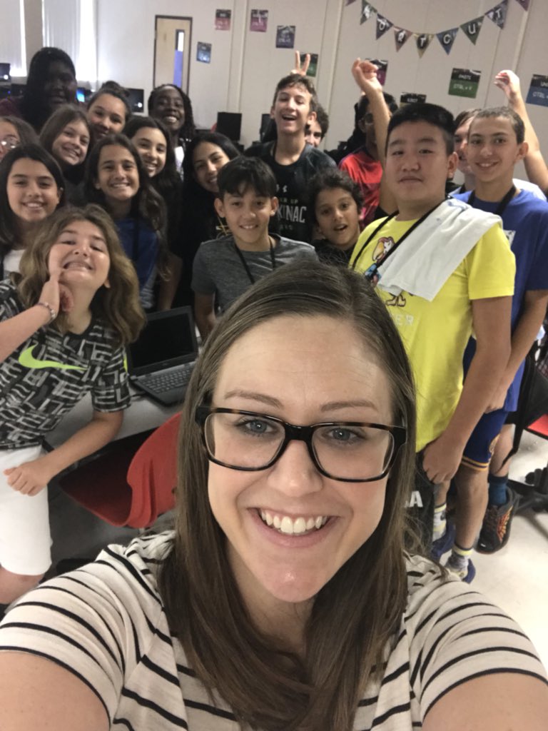 MrsClark__'s tweet image. Miss these techies!! #onedayback #period1